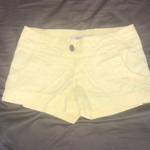 BKE yellow pastel shorts